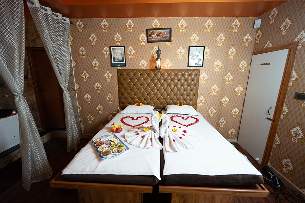 Interior 3